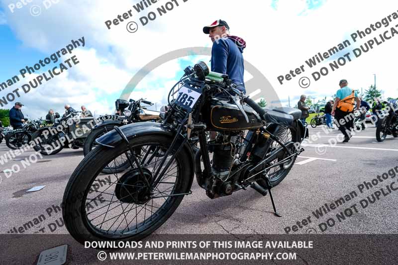 Vintage motorcycle club;eventdigitalimages;no limits trackdays;peter wileman photography;vintage motocycles;vmcc banbury run photographs